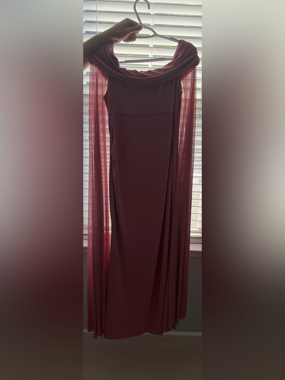 Club L London Pink Maternity Dress - Picture 2 of 6